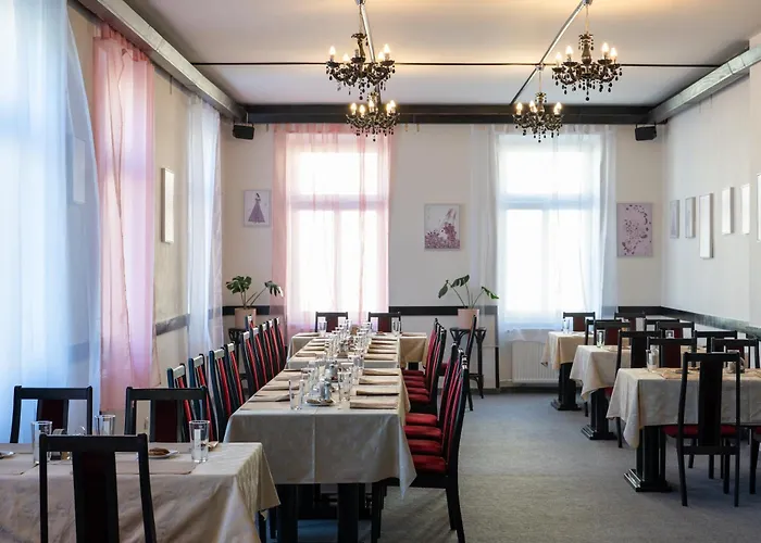 Hotel Cb Royal